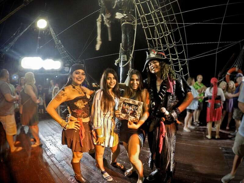 Cozumel: Pirate Ship Cruise with Open Bar, Dinner, and Show - What Makes This Tour Stand Out?