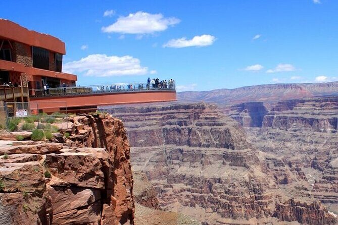 Grand Canyon West, Hoover Dam, 7 Magic Mountains Small Group Tour - What Makes This Tour Stand Out?