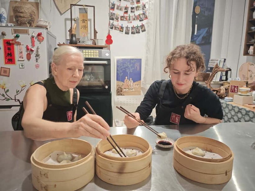 Make Soup Dumpling: Vegan or Pork in Shanghai Shikumen - Choosing Your Filling: Vegan or Pork?