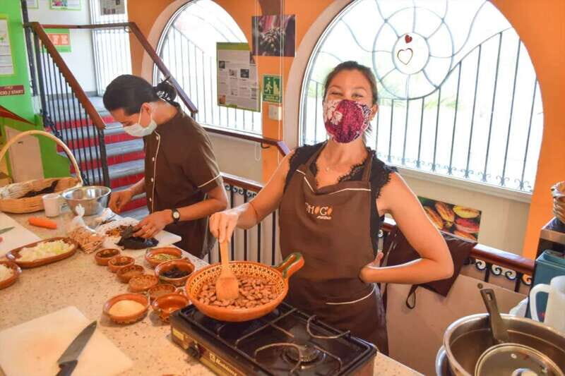 Puerto Vallarta: Mole Poblano Workshop